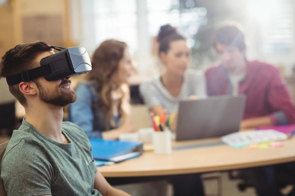 Virtual Classrooms & VR Training: The Future of Learning